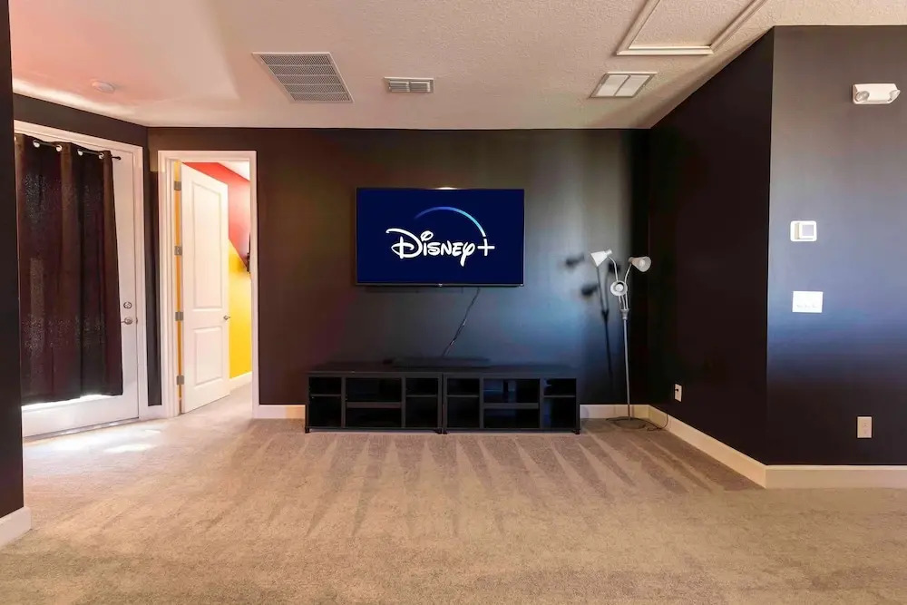 5BR Themed Family Villa Near Disney with Private Pool