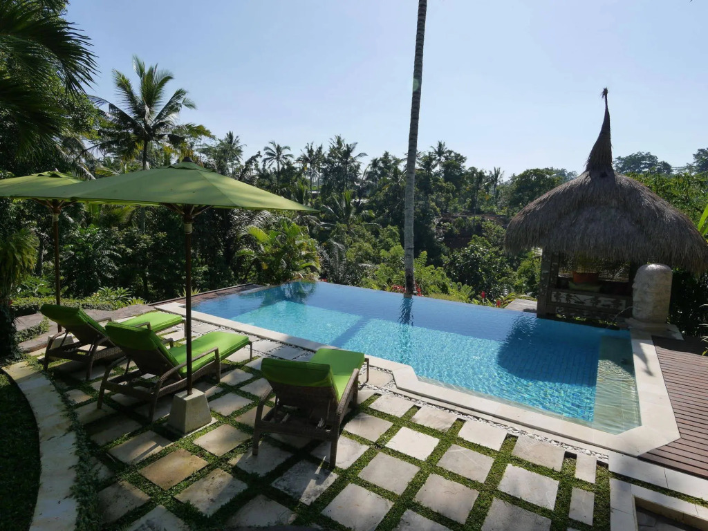 Kupu Kupu Private Villa