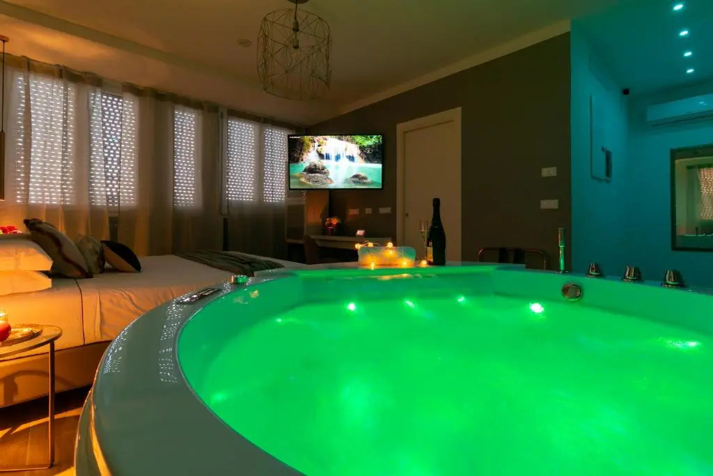 4 Star Suite SPA - Self Check-In