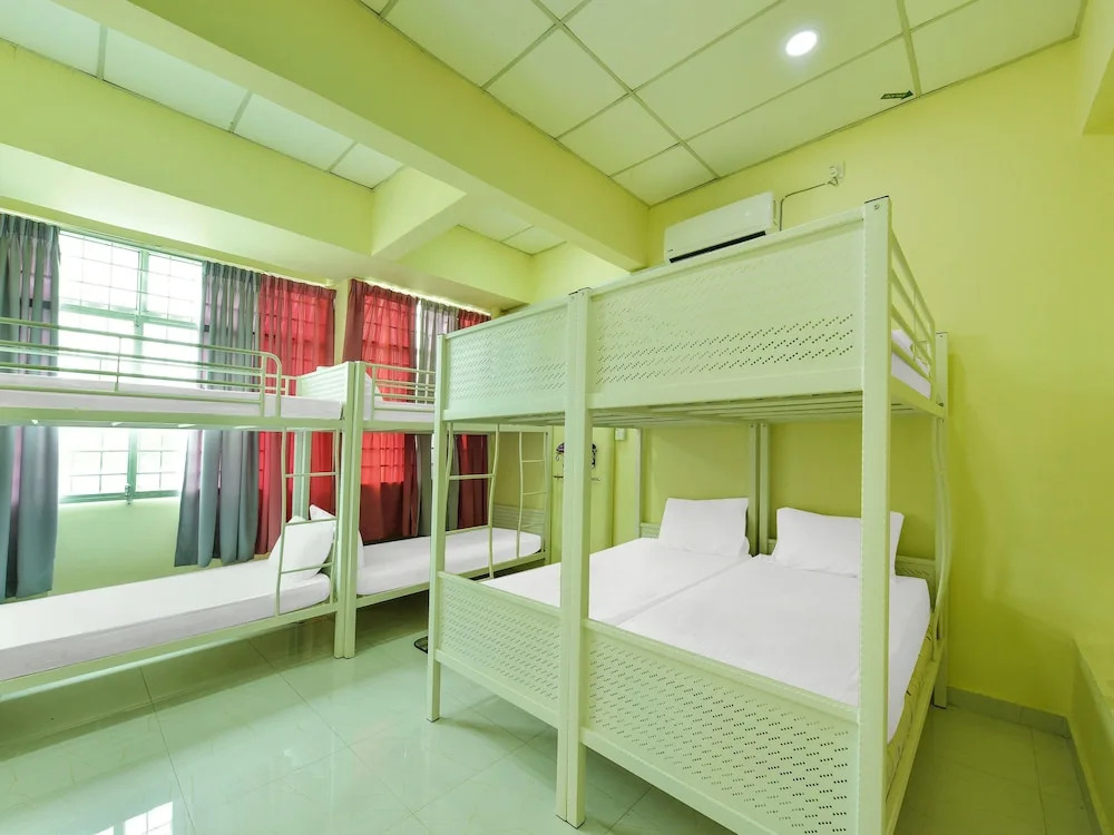 SPOT ON 90163 Kpfb Roomstay 2 - Hostel