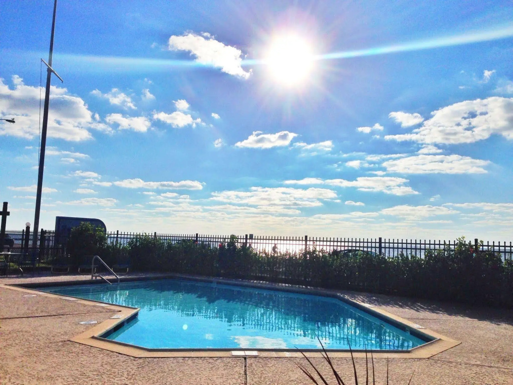 Four Seasons on the Gulf