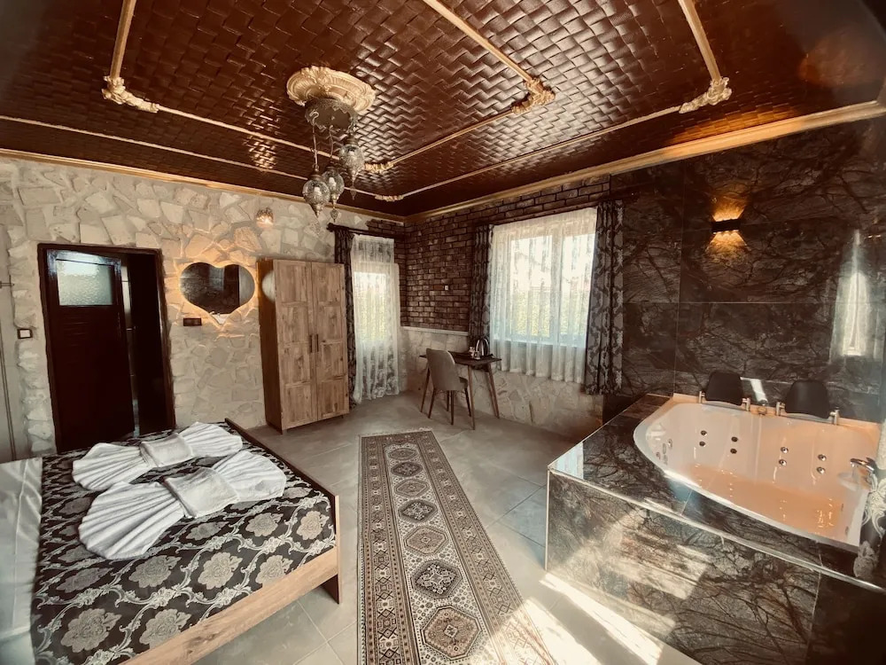 Aysultan Stone House