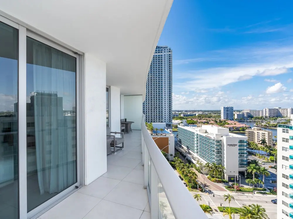 MVR Apartments Beachfront