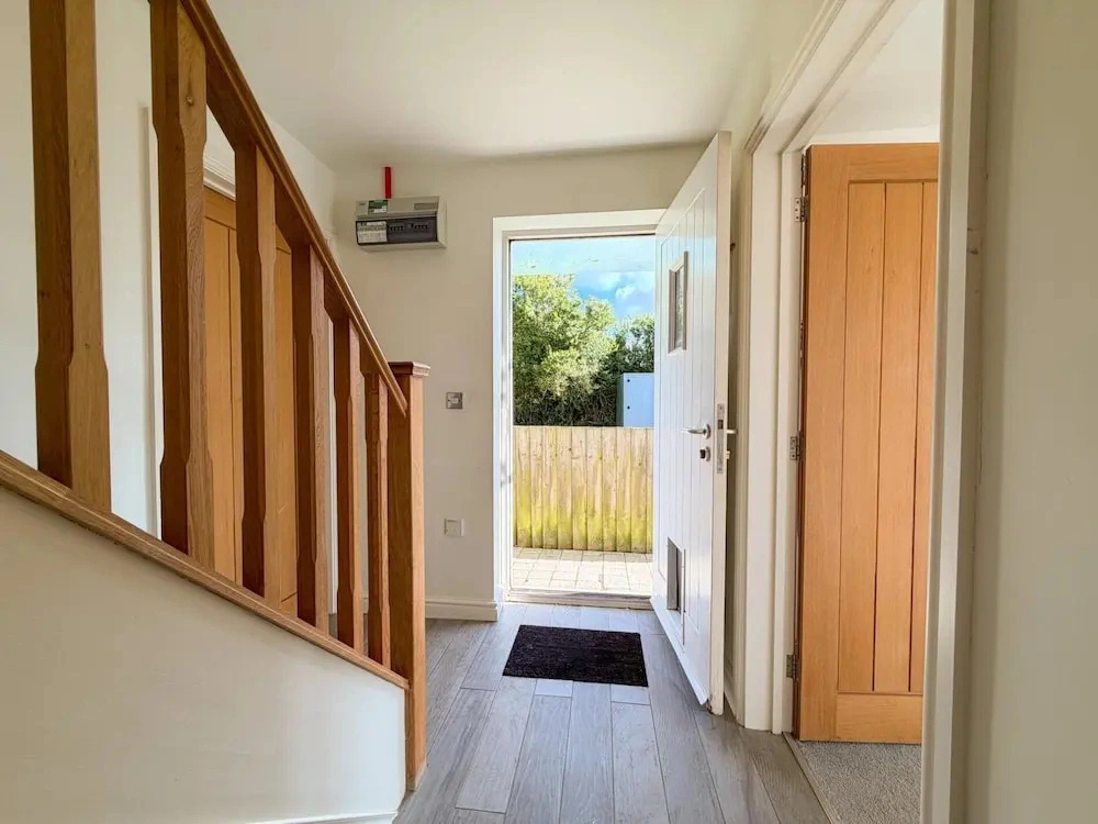 Coastal House - 3 Bedroom Holiday Home - Penally