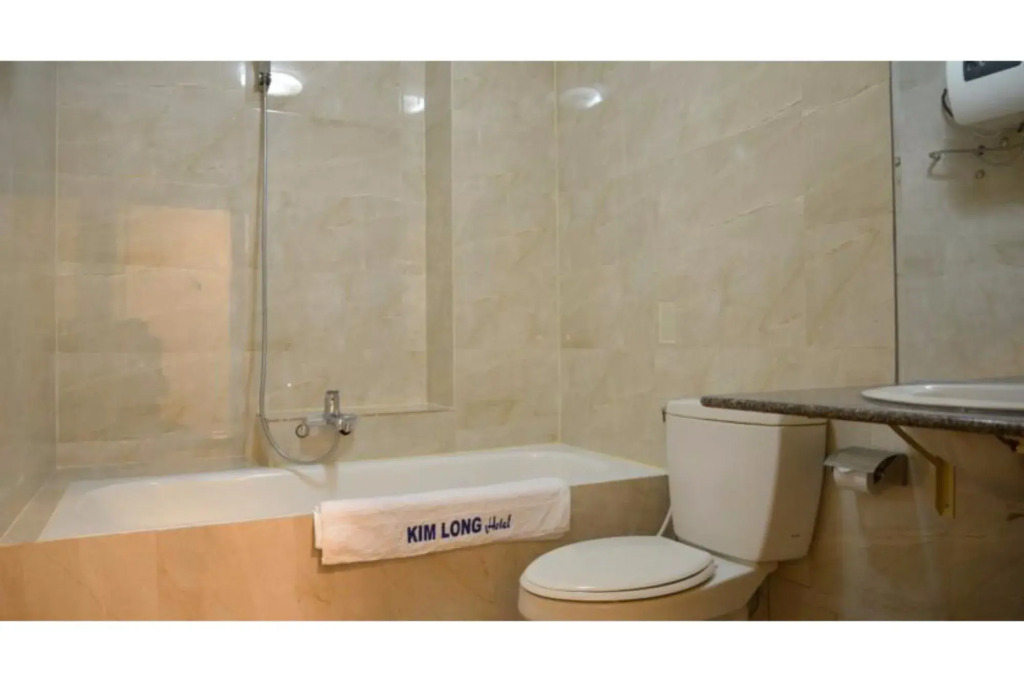 Kim Long Hotel