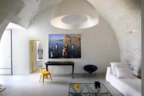 Capri Suite