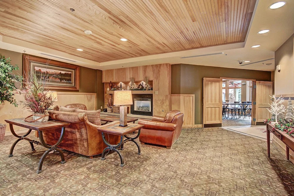 8186 Silver Mill 1 Bedroom 1 Bathroom Condo