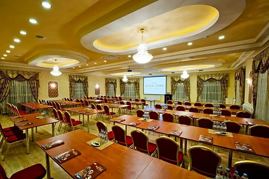 Royal Park Hotel & Spa