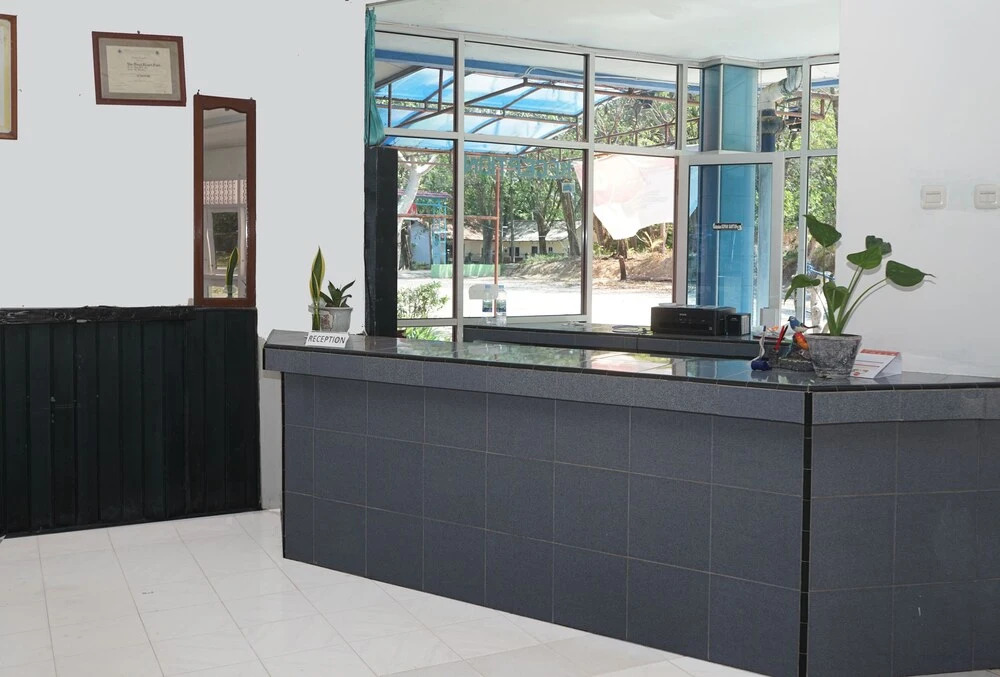 Pelangi Hotel by OYO Rooms