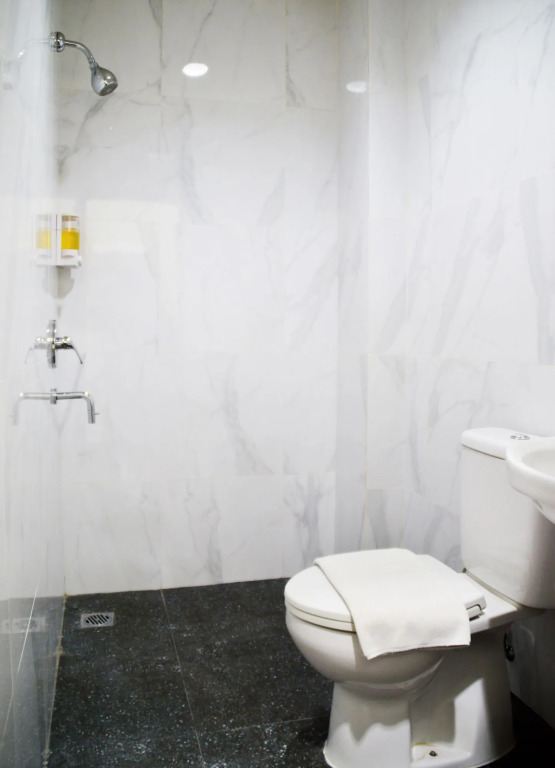 Hotel 88 Mangga Besar Raya 120 Jakarta By WH