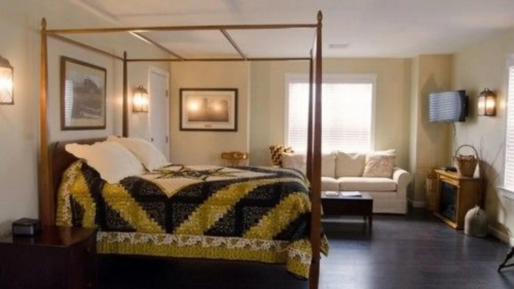 The Hertzog Homestead Bed & Breakfast