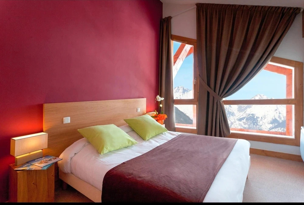 Apartment in Sainte-foy With Ski Access