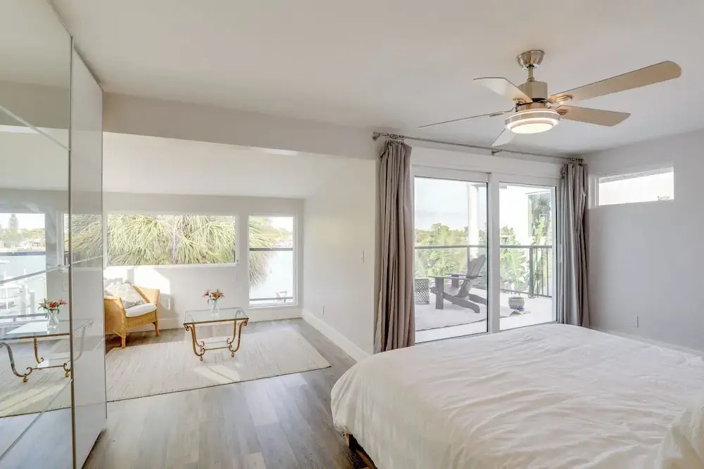 Treasure Island Gem w/ Dock: Walk to Beach