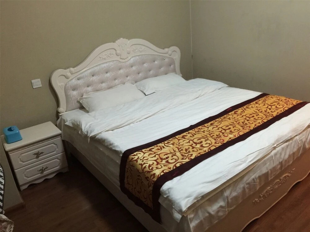 Dalian Blazing Sun Seaview Apartment