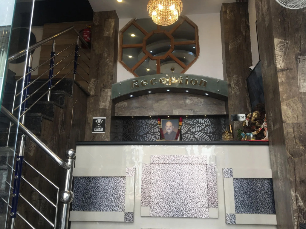 Hotel Pardesi,Har ki pauri Road Haridwar