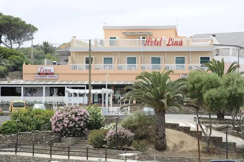 Lina Hotel