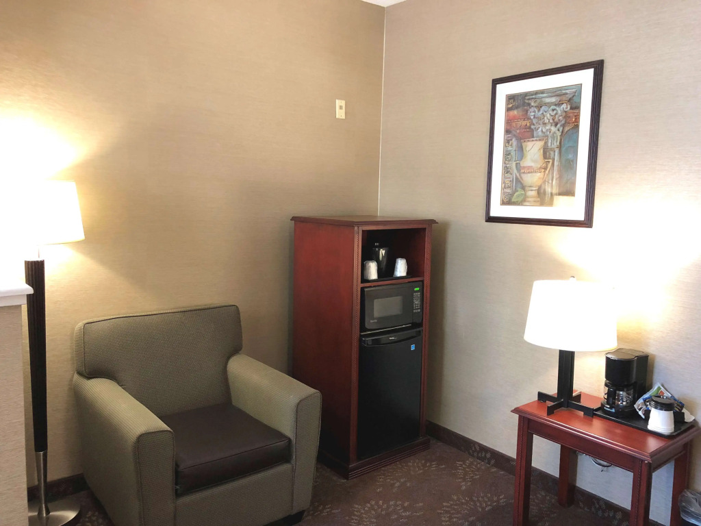 Country Inn & Suites by Radisson, San Jose International Airport, CA