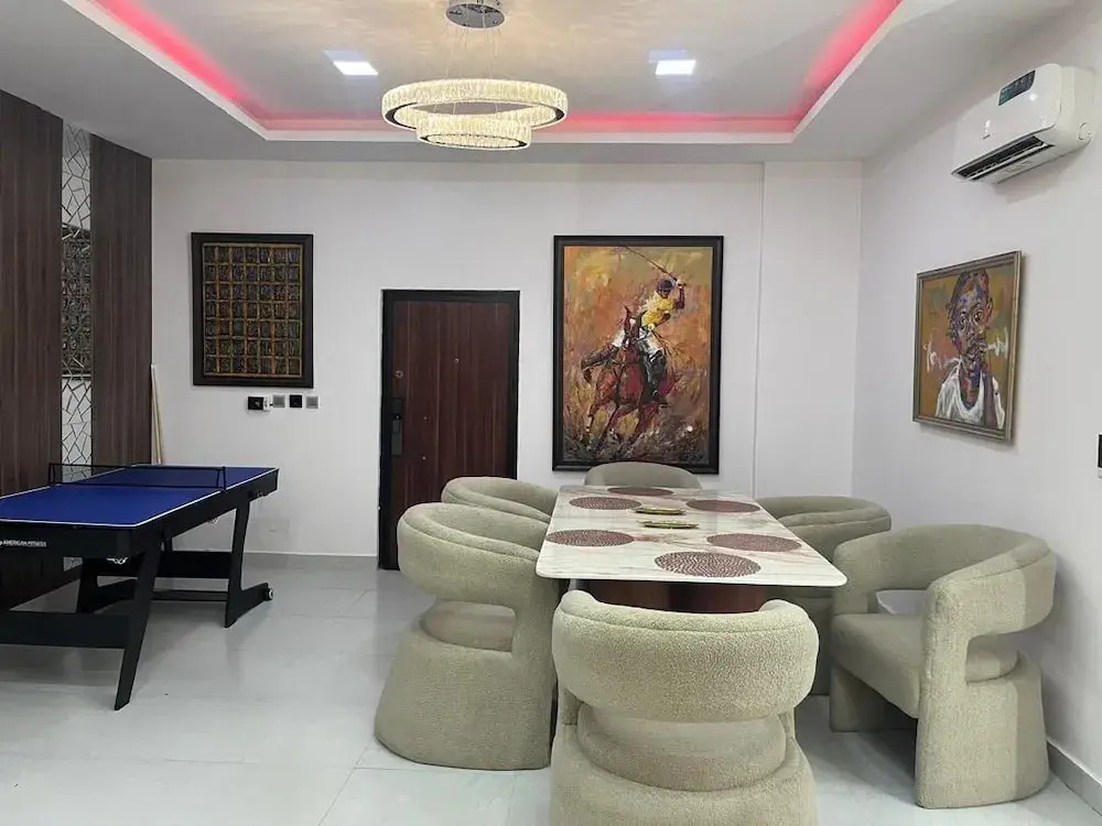Luxury 4Bed Apartment Ikoyi
