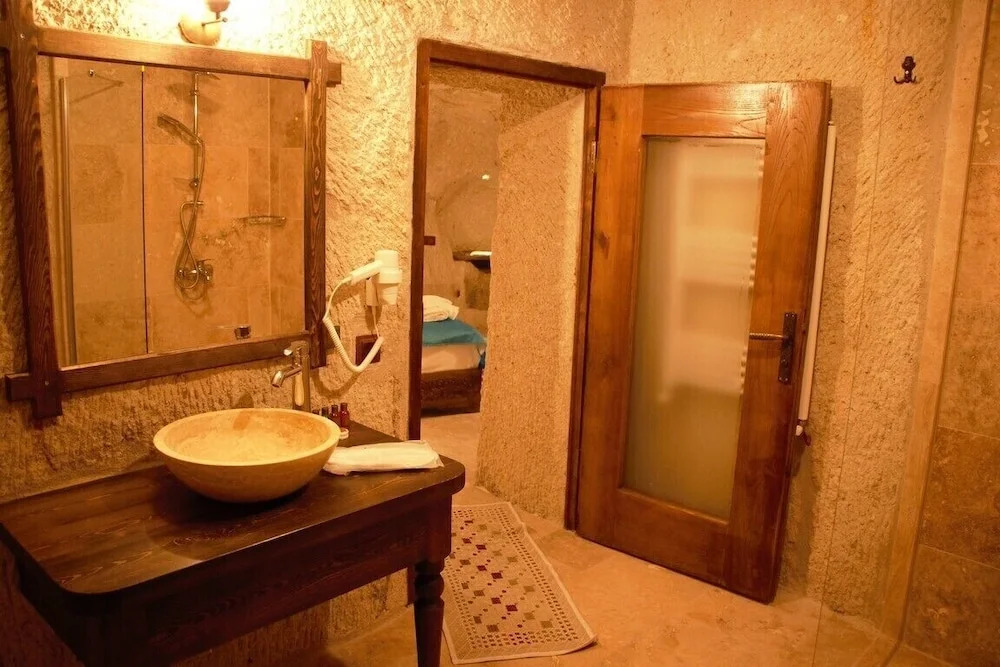 Takunya Cave Hotel