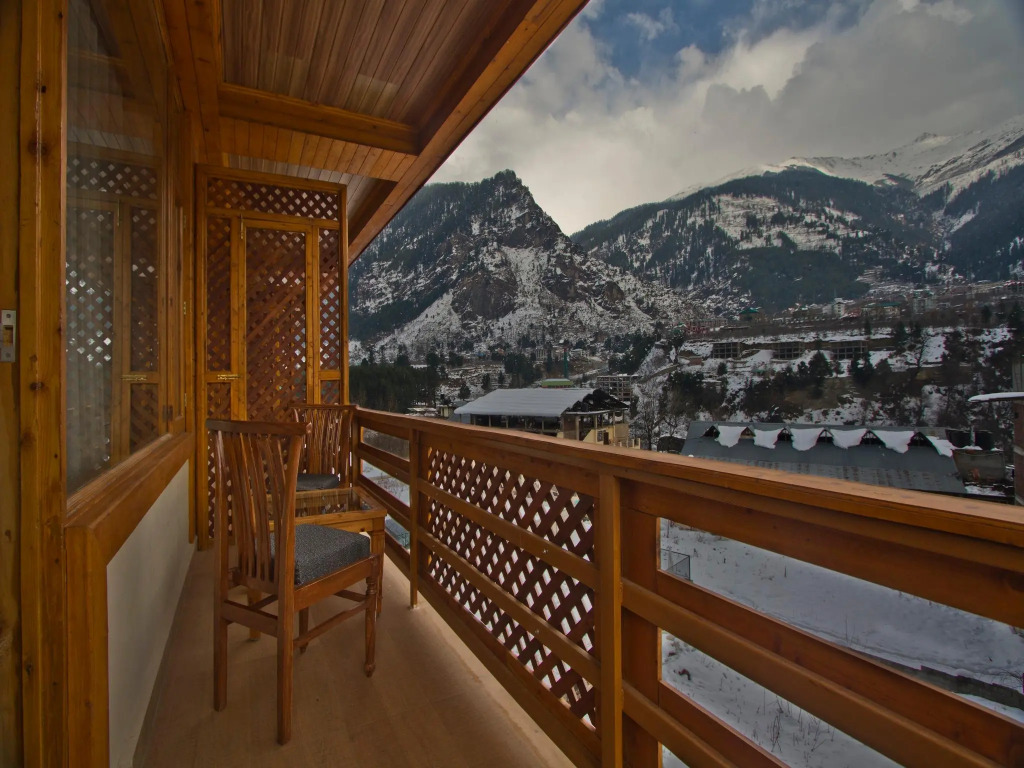 AHR Grace Resort and Spa