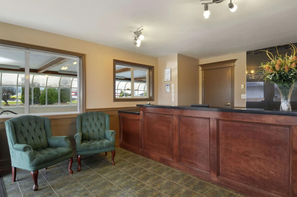 Travelodge by Wyndham Salmon Arm BC