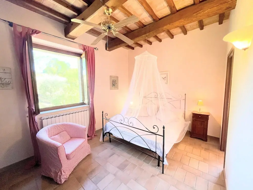 Todi By The Pool/10 Guests-exclusive Pool/walk To Todi 5 Kms/restaurant 0.5 Kms