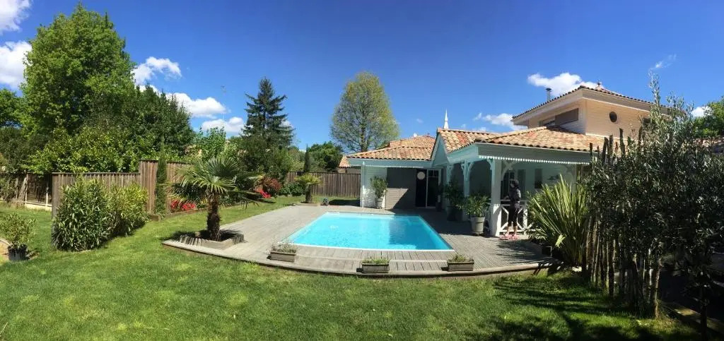 Villa "Cocoon", grand confort, 2 km des plages