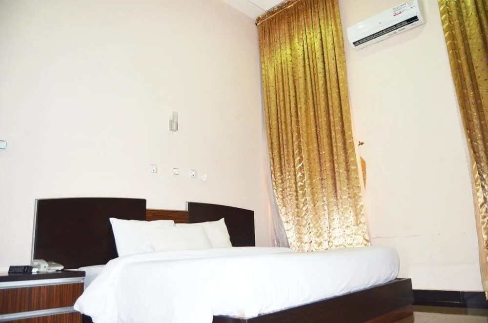 Harmonia Hotel
