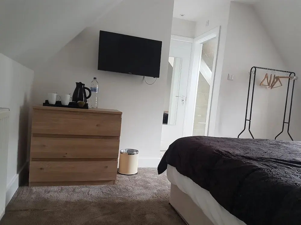 Apple Tree Place B&B