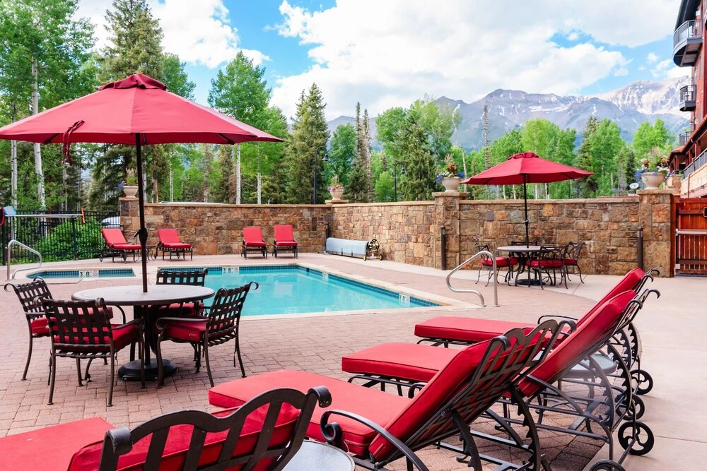 Bear Creek Lodge 301ab 2 Bedroom Condo by Alpine Lodging Telluride