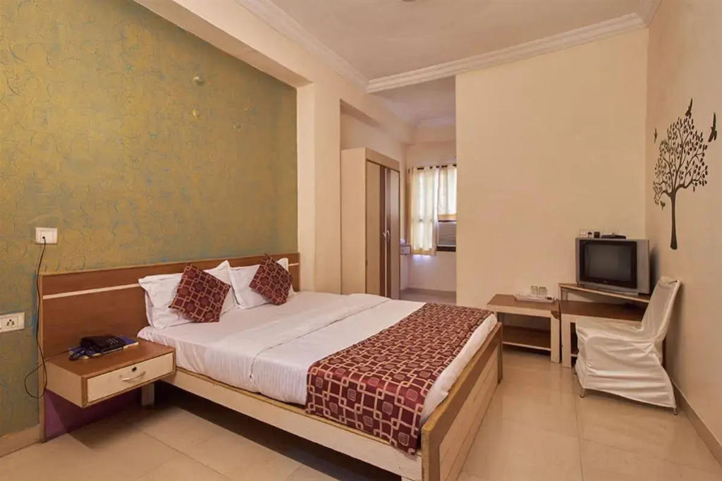 Hotel Sri Sai Krupa