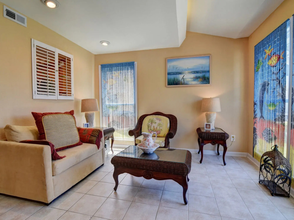 Gulf Highlands 104 Robin Lane Just Steps to the Beach 2 Bedroom 3 Bath