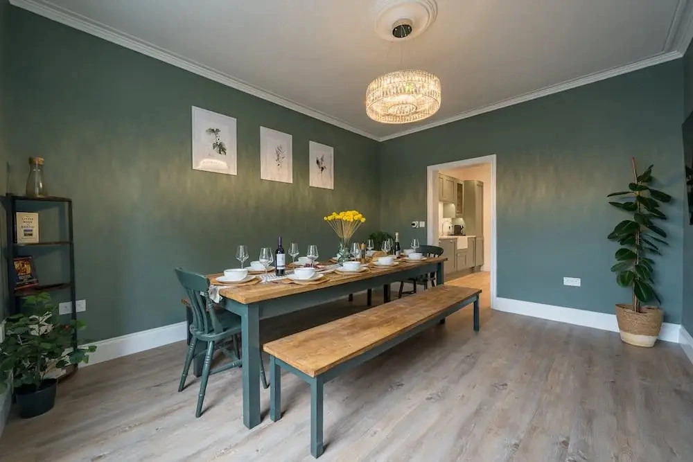 Clifton 4BR - Cinema Room Sleeps 8 - Hen Stag Dos
