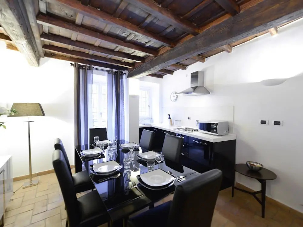 Ibernesi 2 Apartment