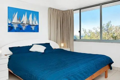 Monterey Lodge Unit 10, 27 Warne Terrace. Kings Beach