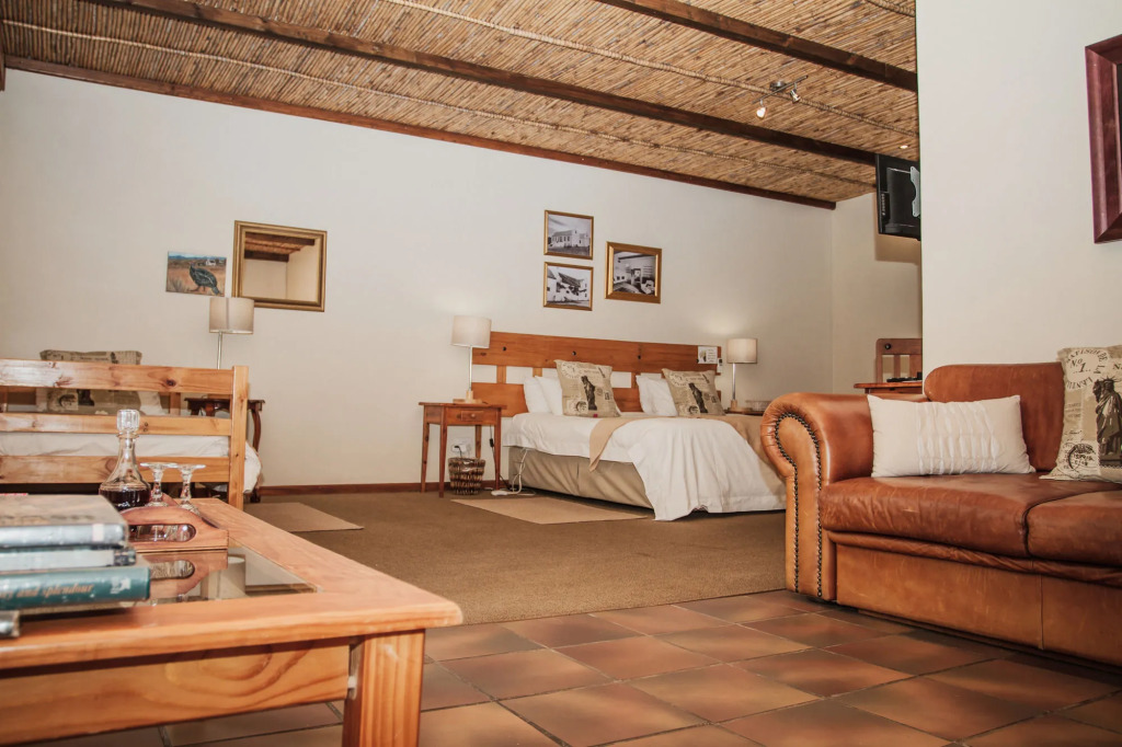 Aan de Oever Guesthouse