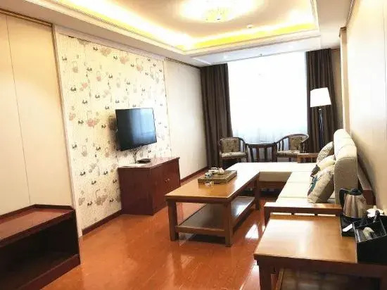 Huitong Business Hotel