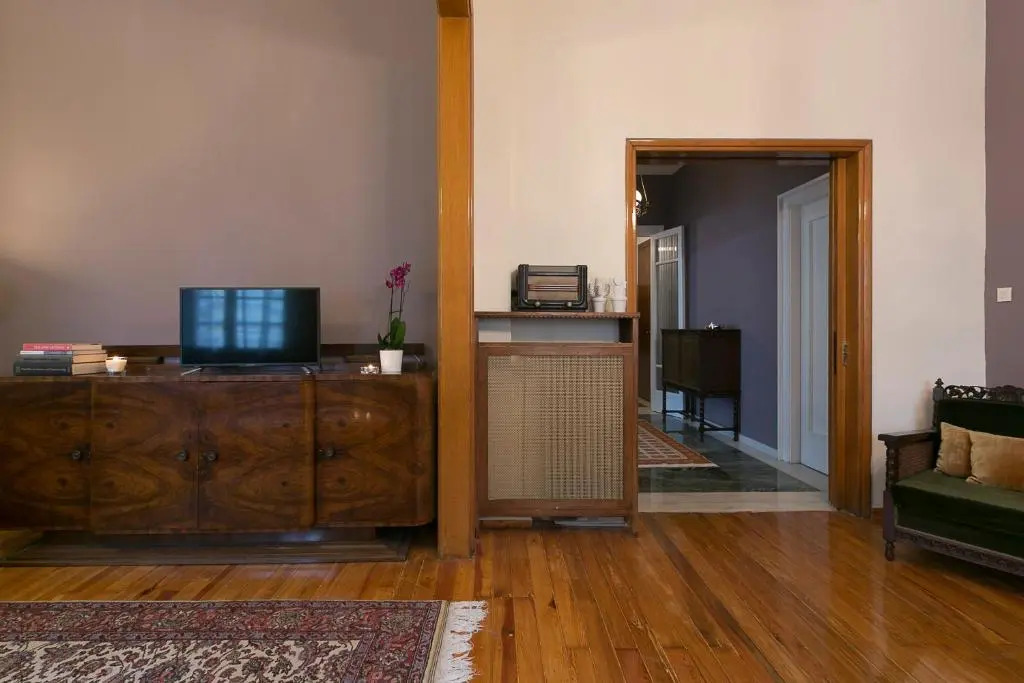 #FLH - Authentic Retro Flat in City Center