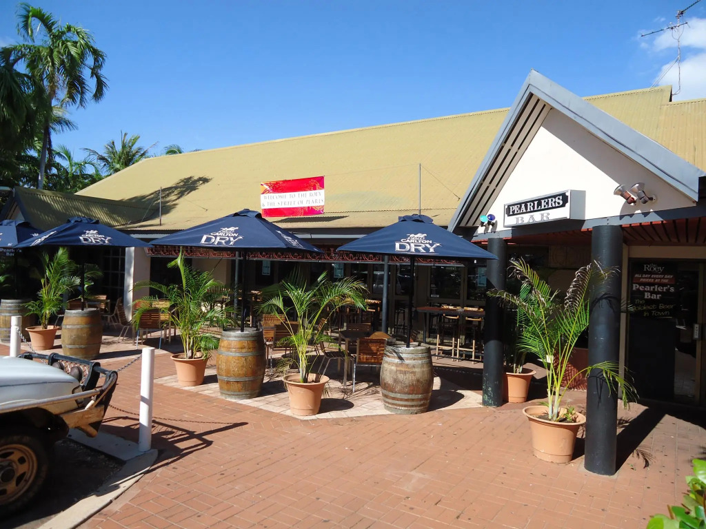 Roebuck Bay Backpackers