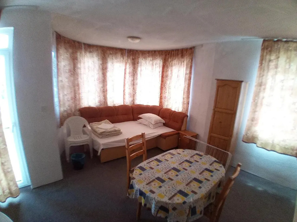 Zlatevi Guest House