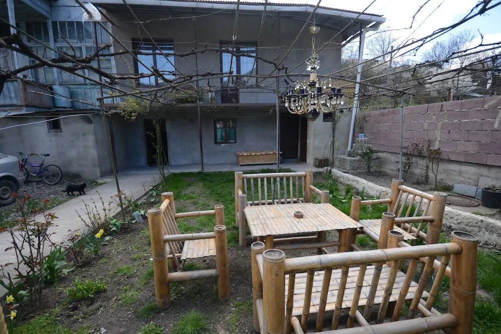 Guest House Metreveli