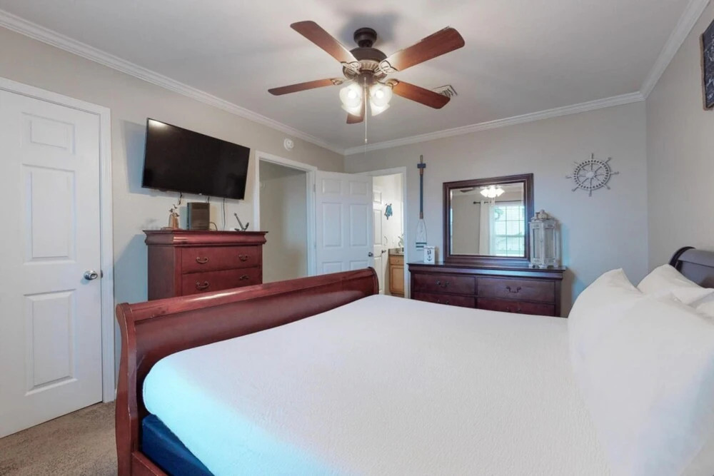 Colony Club U4 - Southern Gulf Charm
