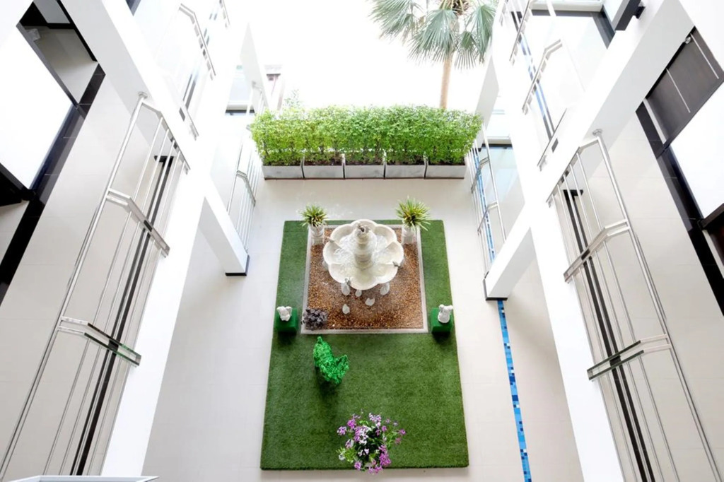 Rhienchai Place Hotel