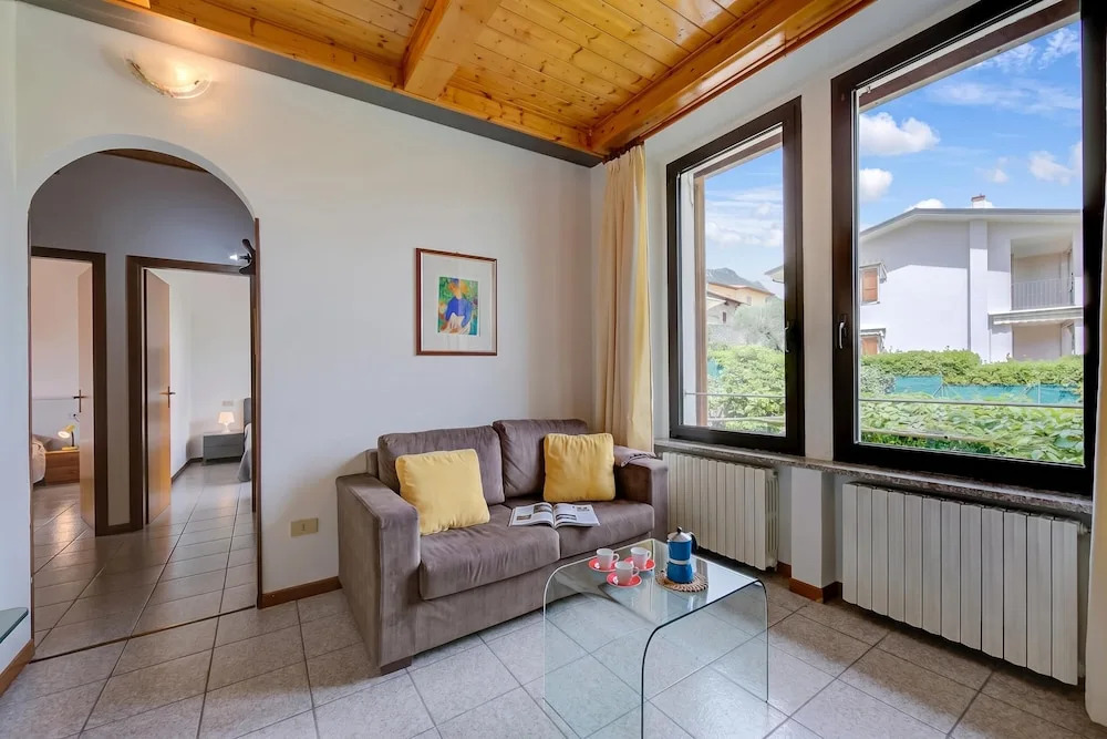 Al Peveri - Private Parking & Near Lake