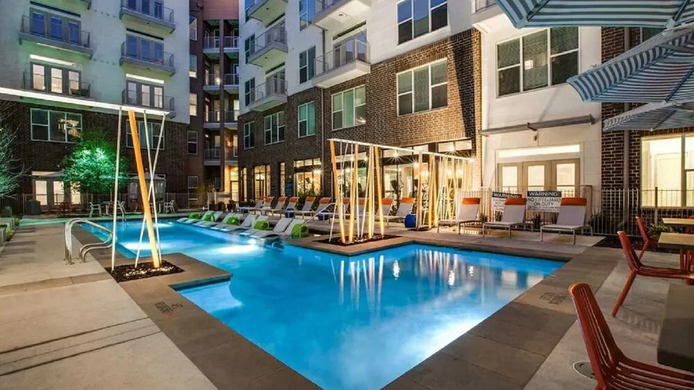 7th Avenue Condos by Barsala