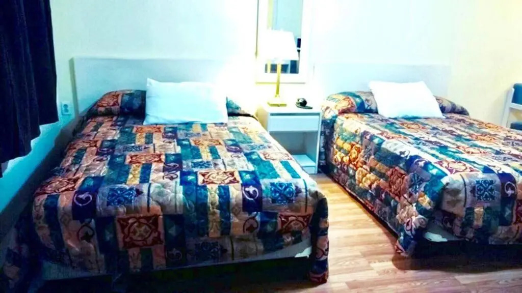 Leisure Motel