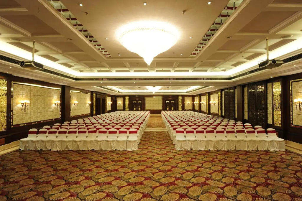Mayfair Convention