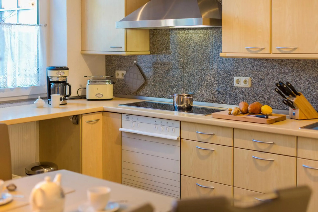 PREMIUM-LODGE im DER SÜDSCHWEDE ... Dein Gästehaus mitten in Zingst