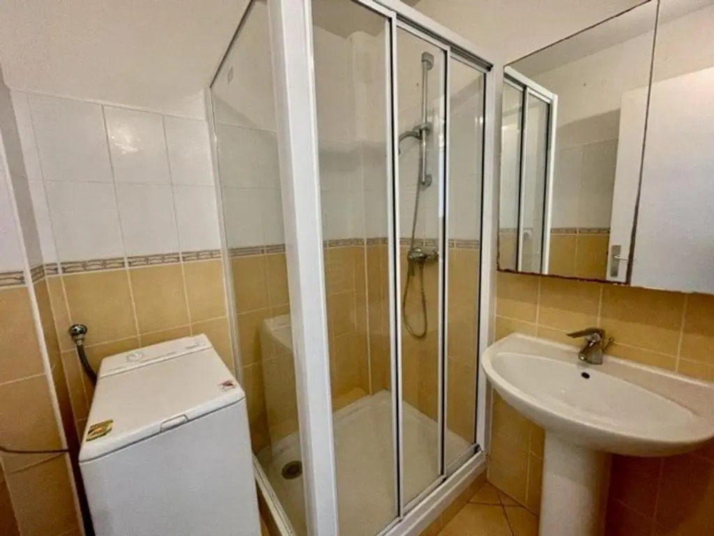 Appartement Quiberon, 3 Pièces, 4 Personnes - Fr-1-478-92