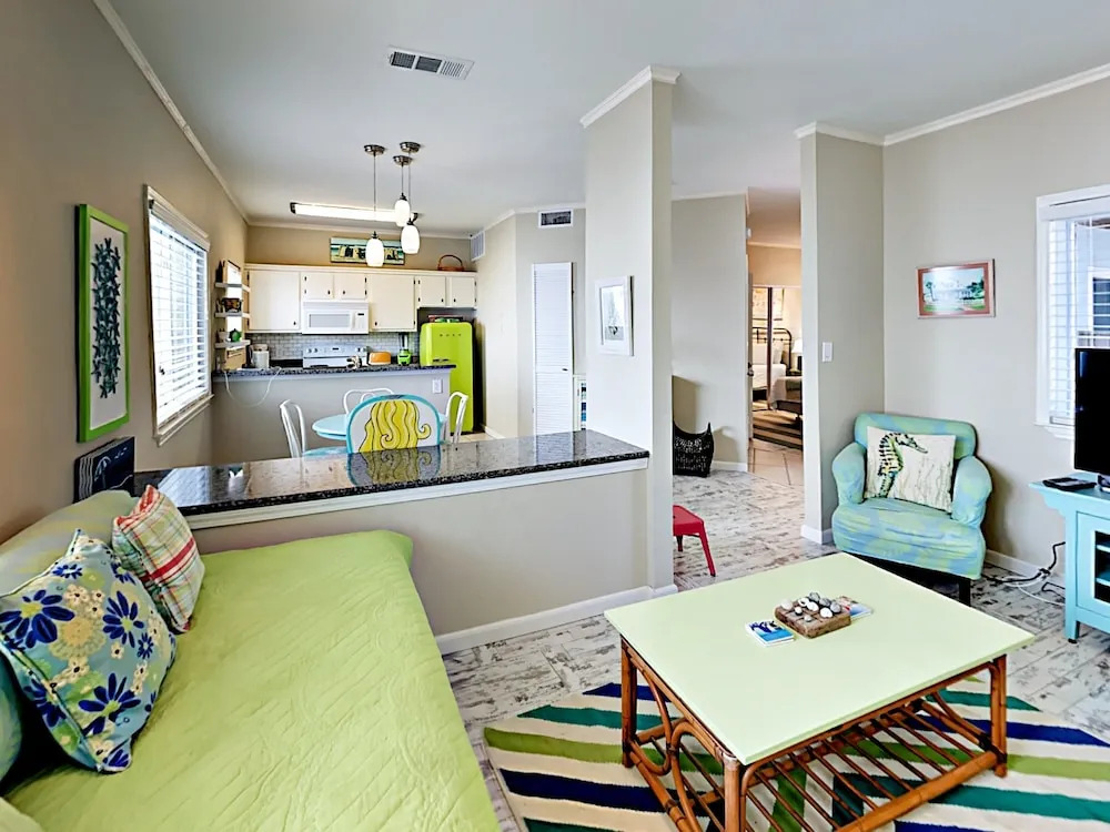15010 Leeward Dr Condo Unit 203 by RedAwning